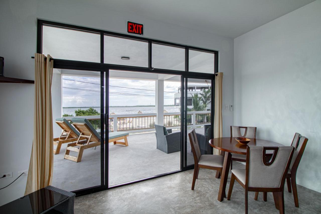 Villa Sea Lux San Pedro  Extérieur photo