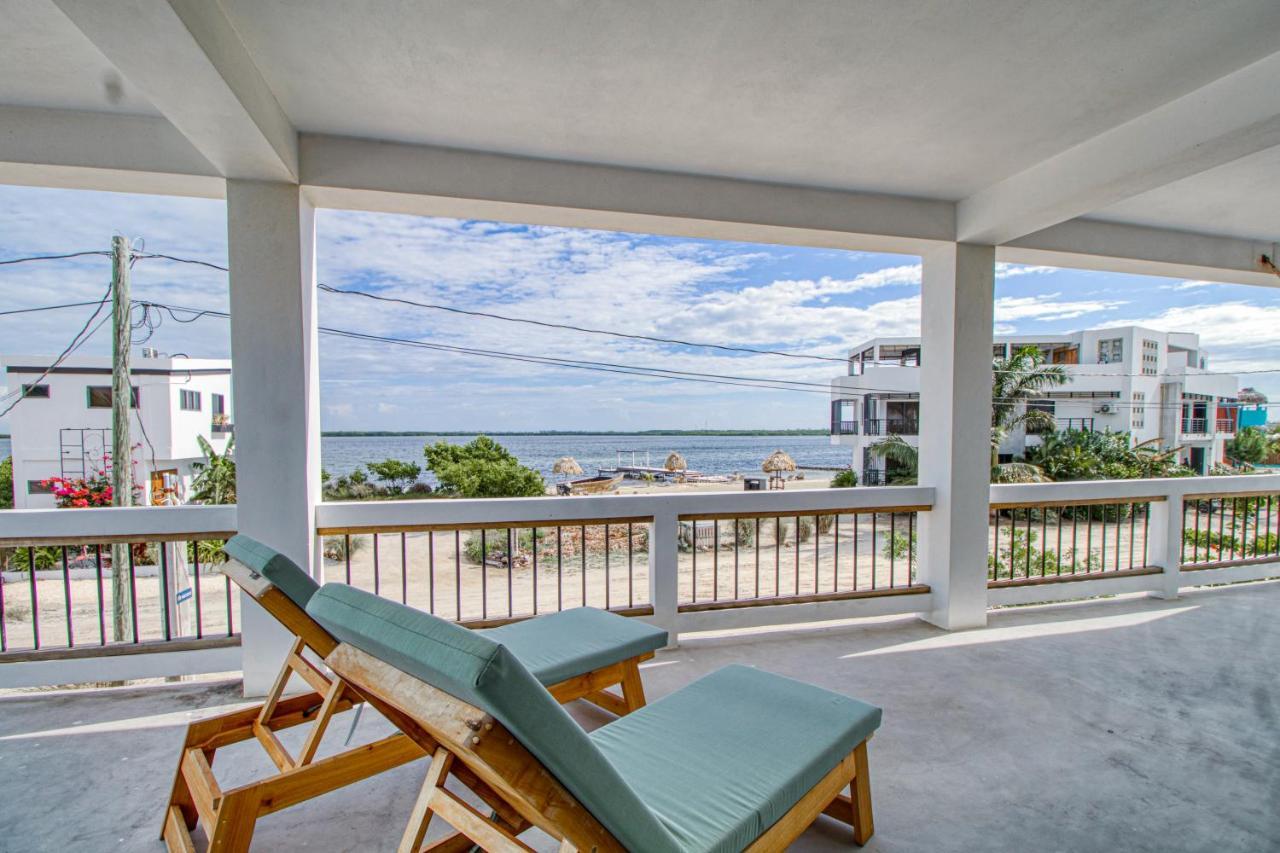Villa Sea Lux San Pedro  Extérieur photo